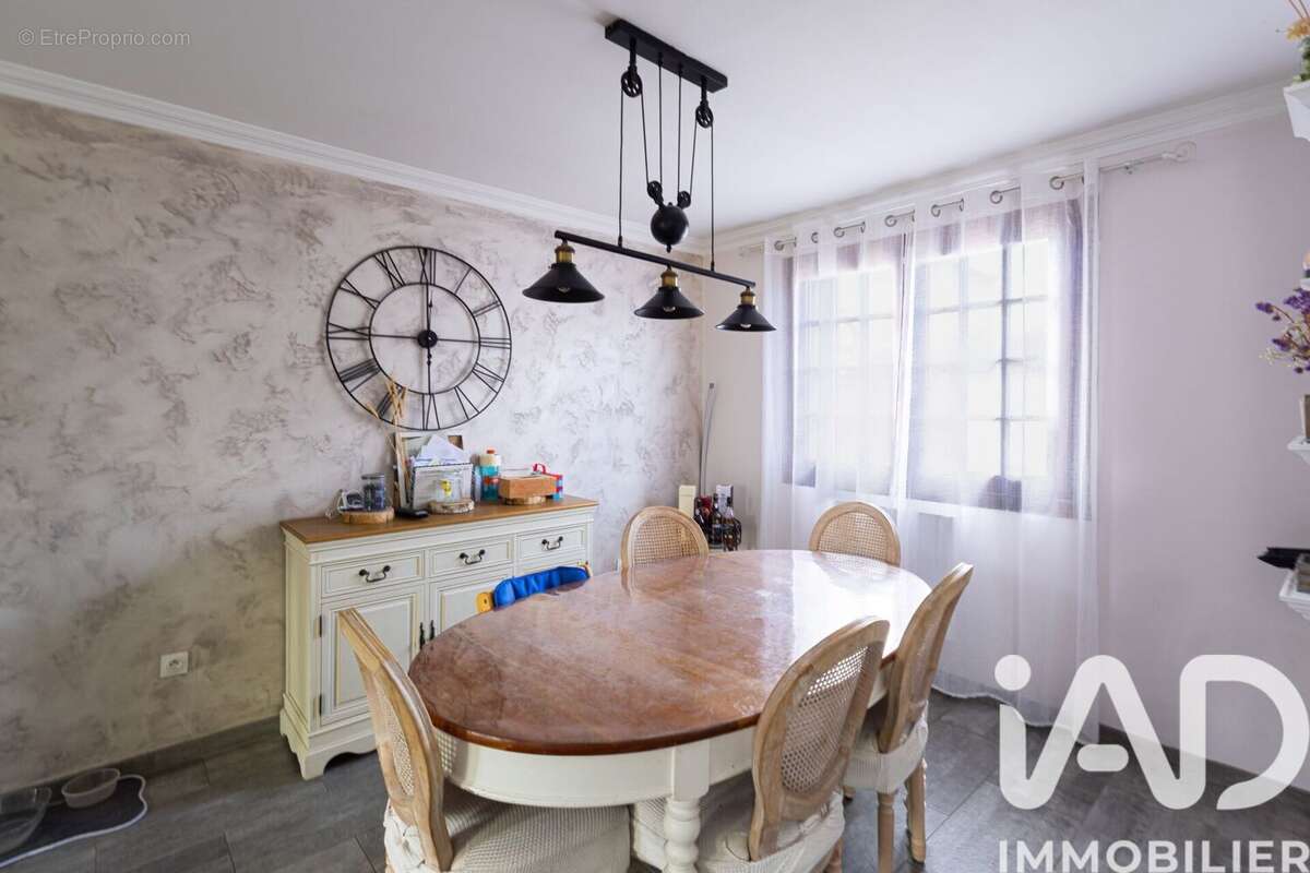 Photo 8 - Maison à VILLEPINTE