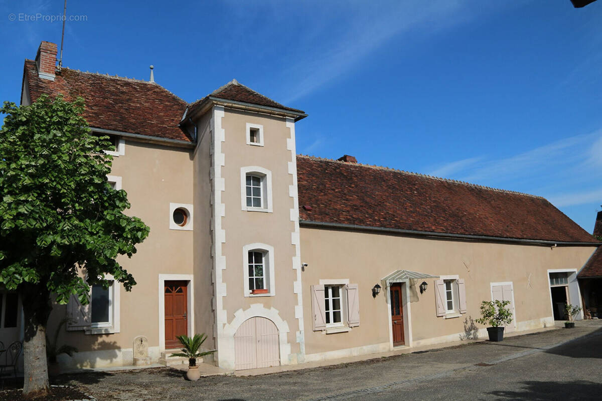 Maison à CHICHERY