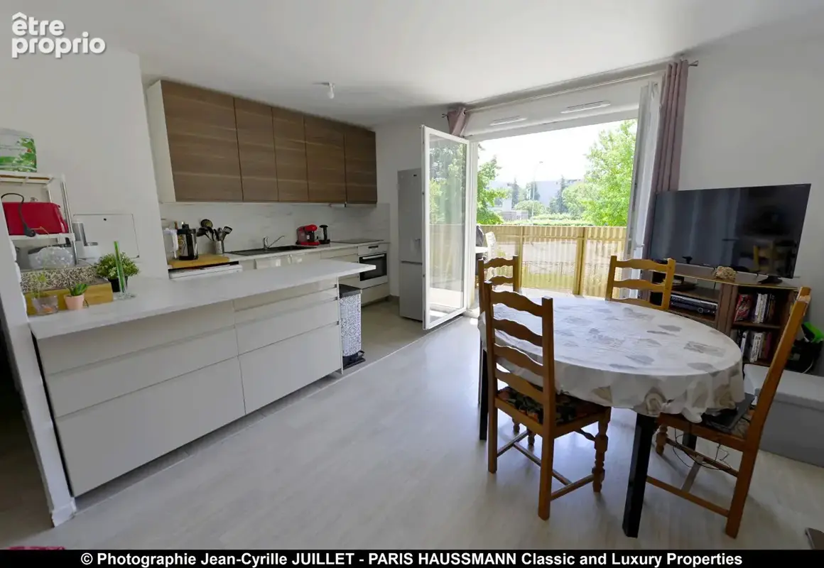 Appartement de 2019 + balcons + parking securise - photo 2
