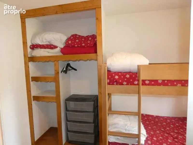 Appartement 35 m² à La Cluse  - photo 3