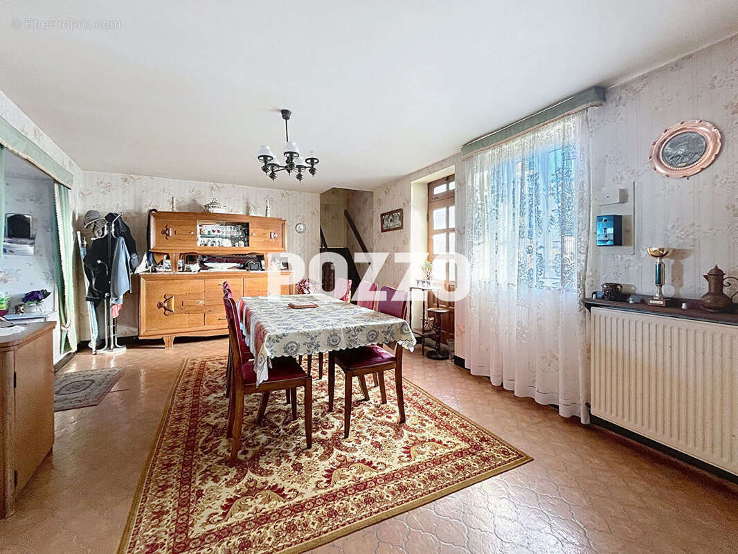 Maison à SAINT-SEVER-CALVADOS