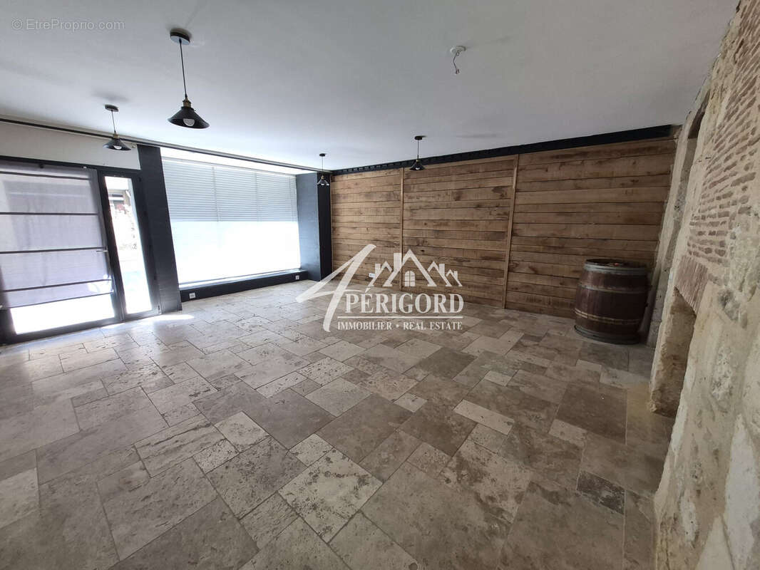 Appartement à LALINDE