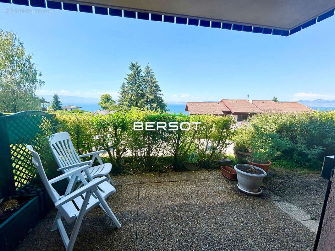 Appartement à NEUVECELLE