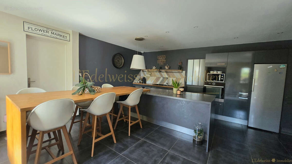 Maison à BOUILLARGUES