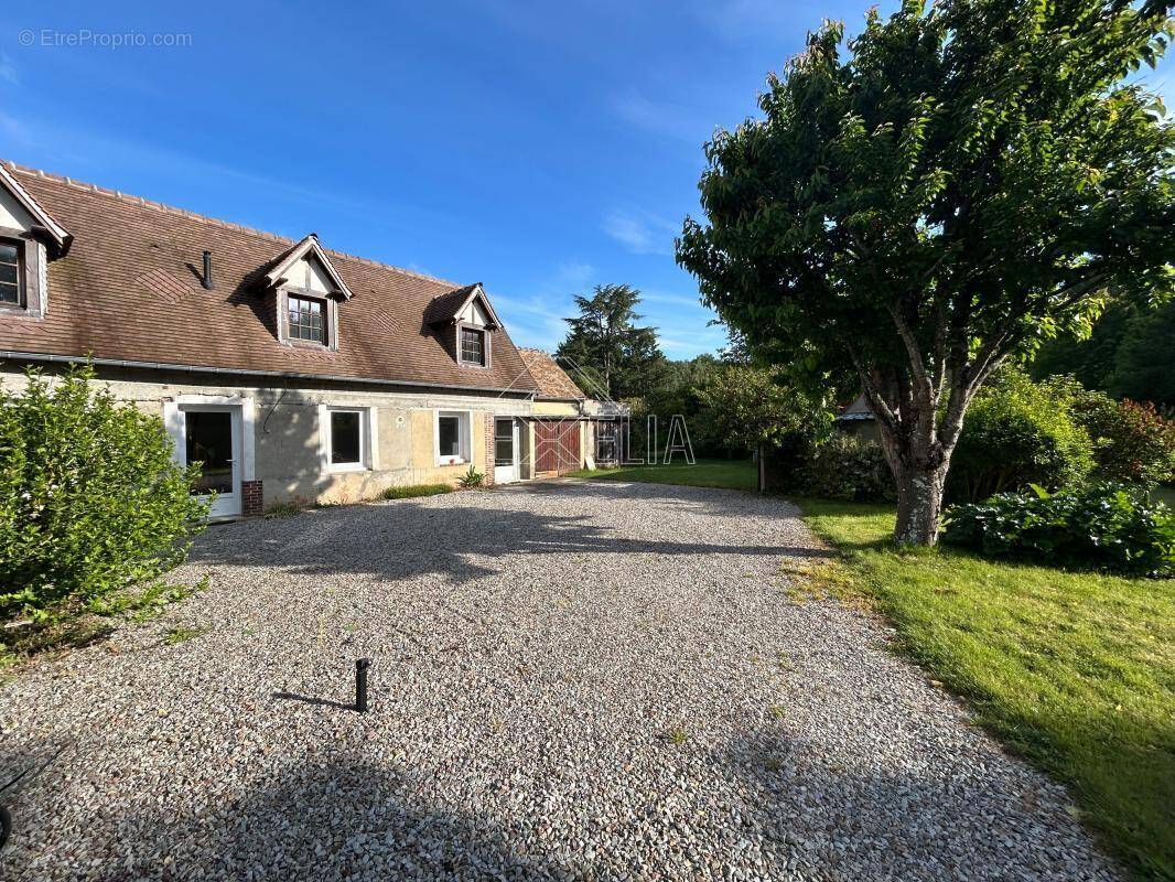 Maison à LA BOISSIERE