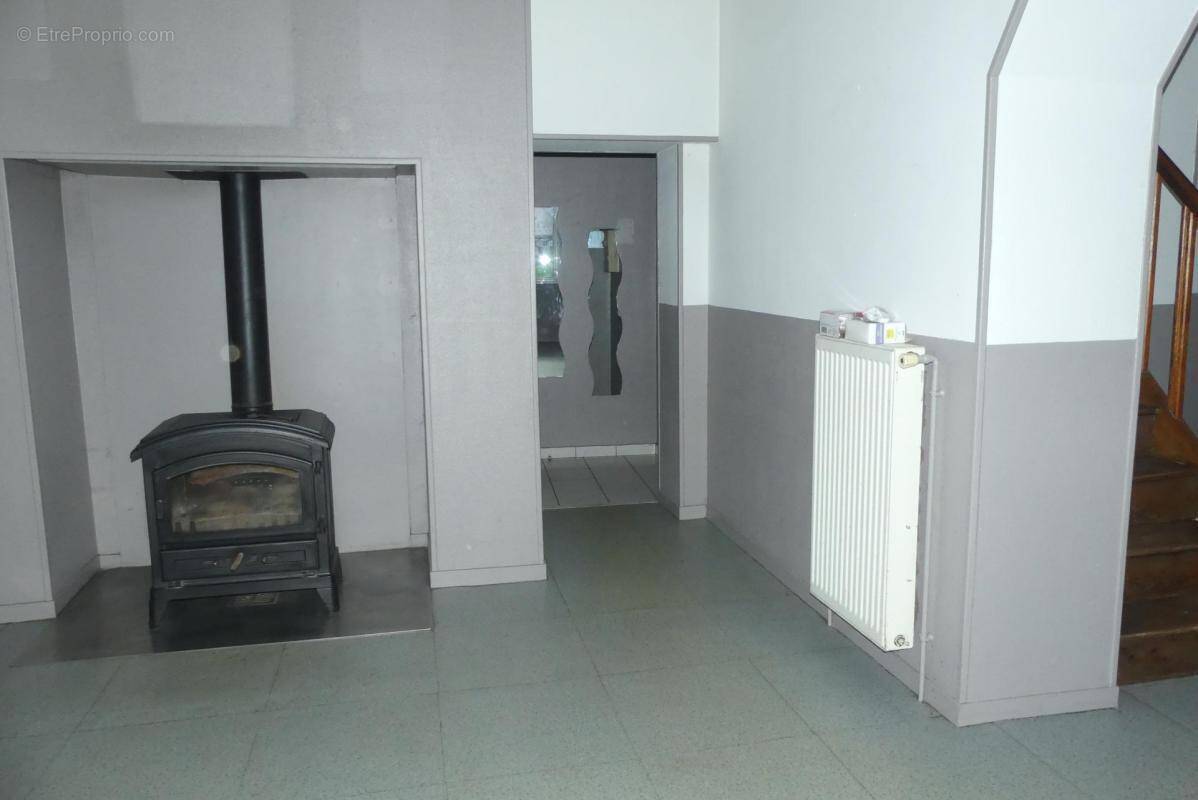 Maison à TOURS-EN-VIMEU