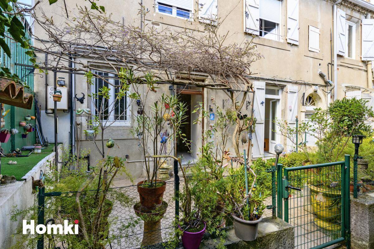 Appartement à NIMES
