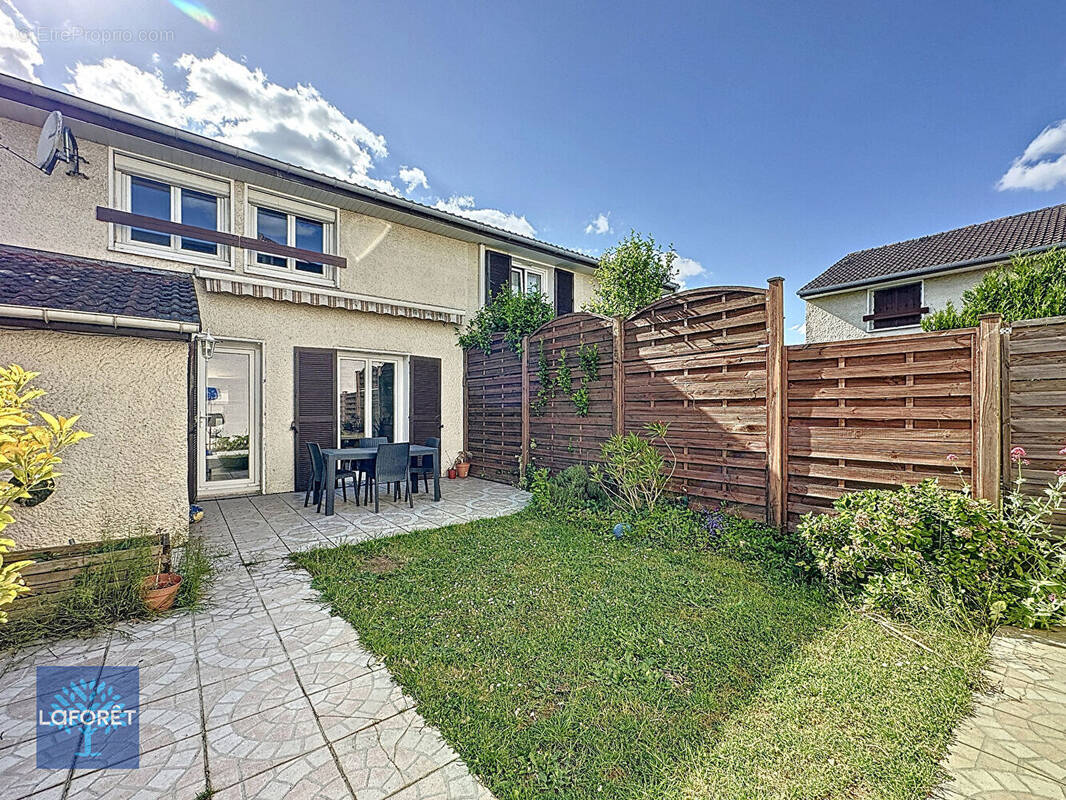 Maison à LE PLESSIS-PATE