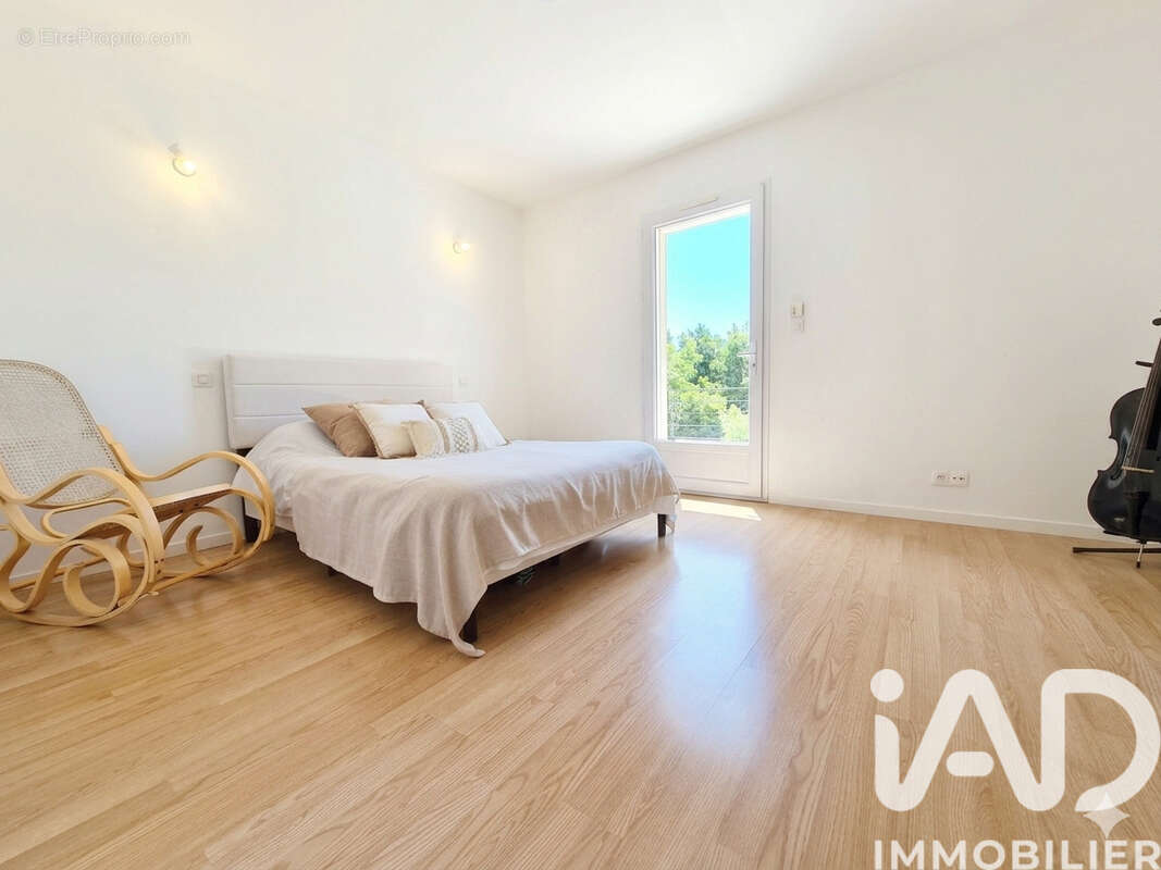 Photo 8 - Maison à MEJANNES-LE-CLAP