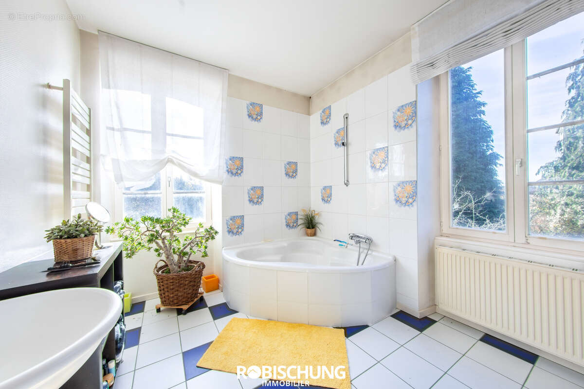 Maison à MOOSLARGUE