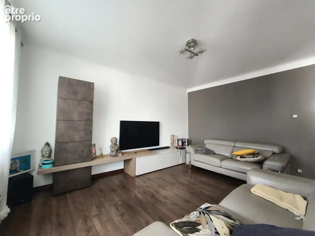 Appartement T3 refait a neuf avec vue sur mer - photo 4
