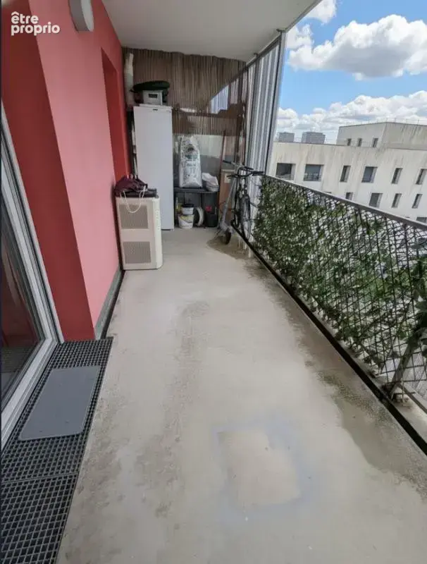 T2 VENDU LOUE avec terrasse et parking - photo 5