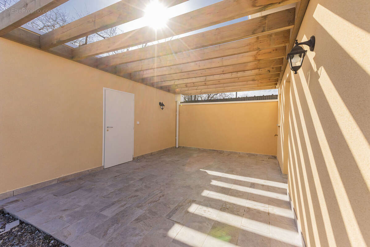 Photo 8 - Maison à MAZEROLLES