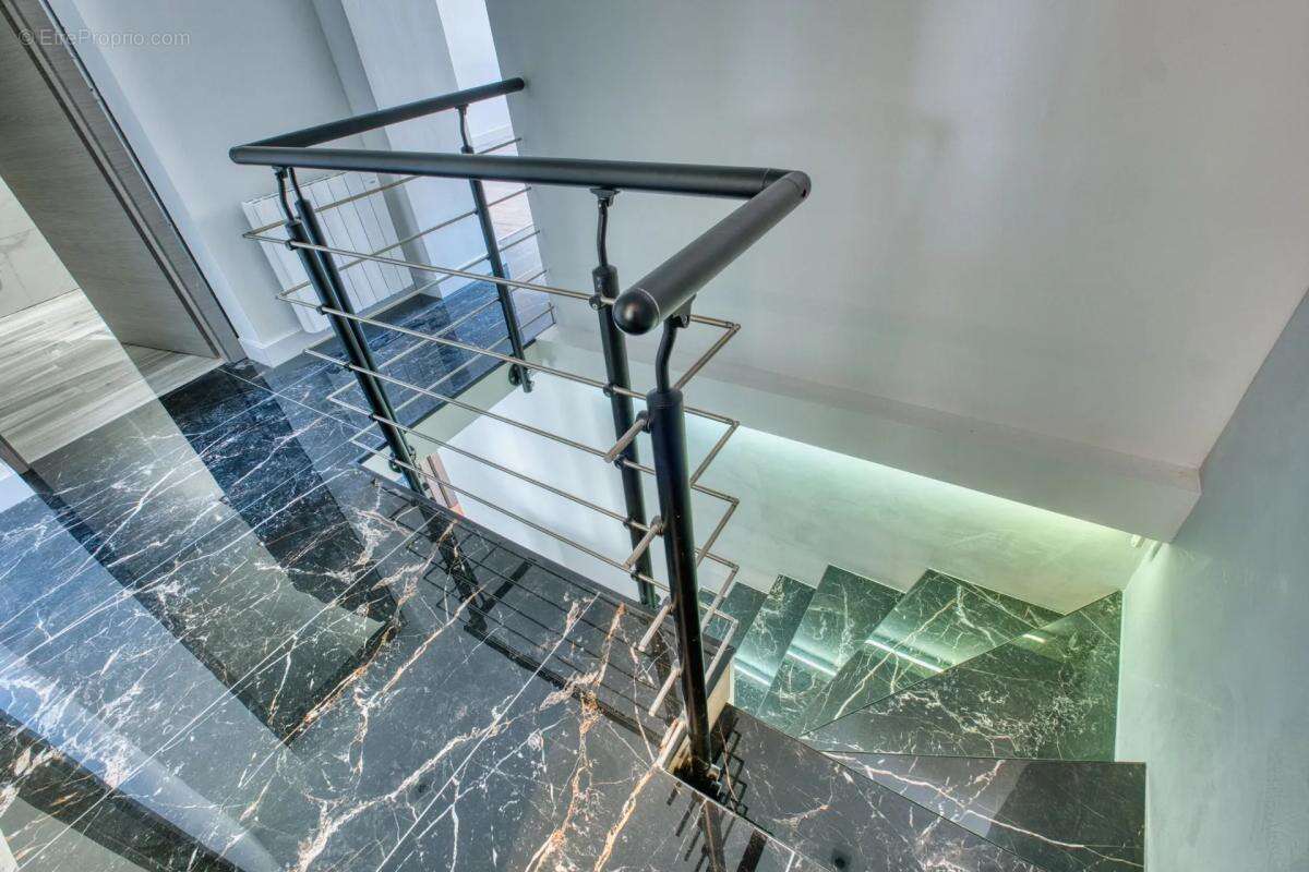 Maison à VAHL-LES-FAULQUEMONT