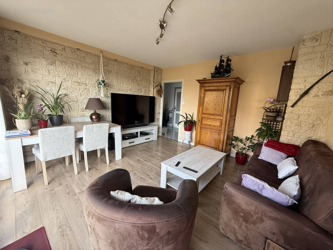 Appartement à SEYSSINET-PARISET