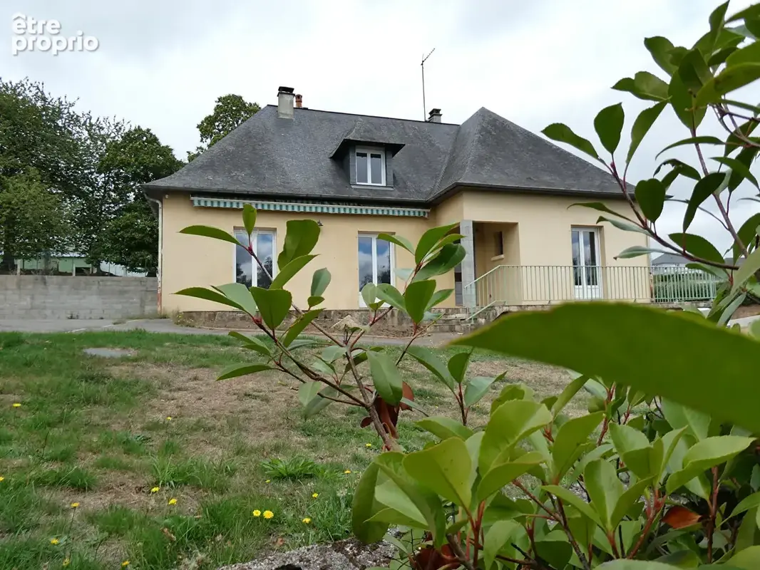 Maison à OISSEAU