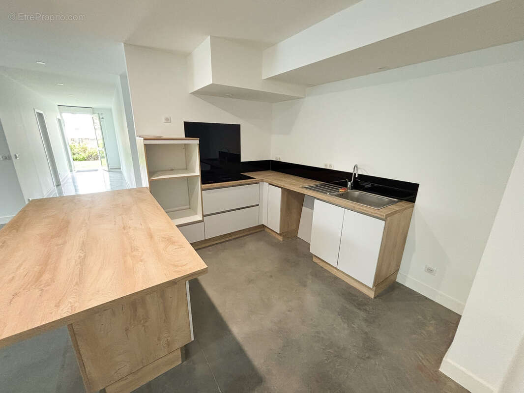 Appartement à BASSENS