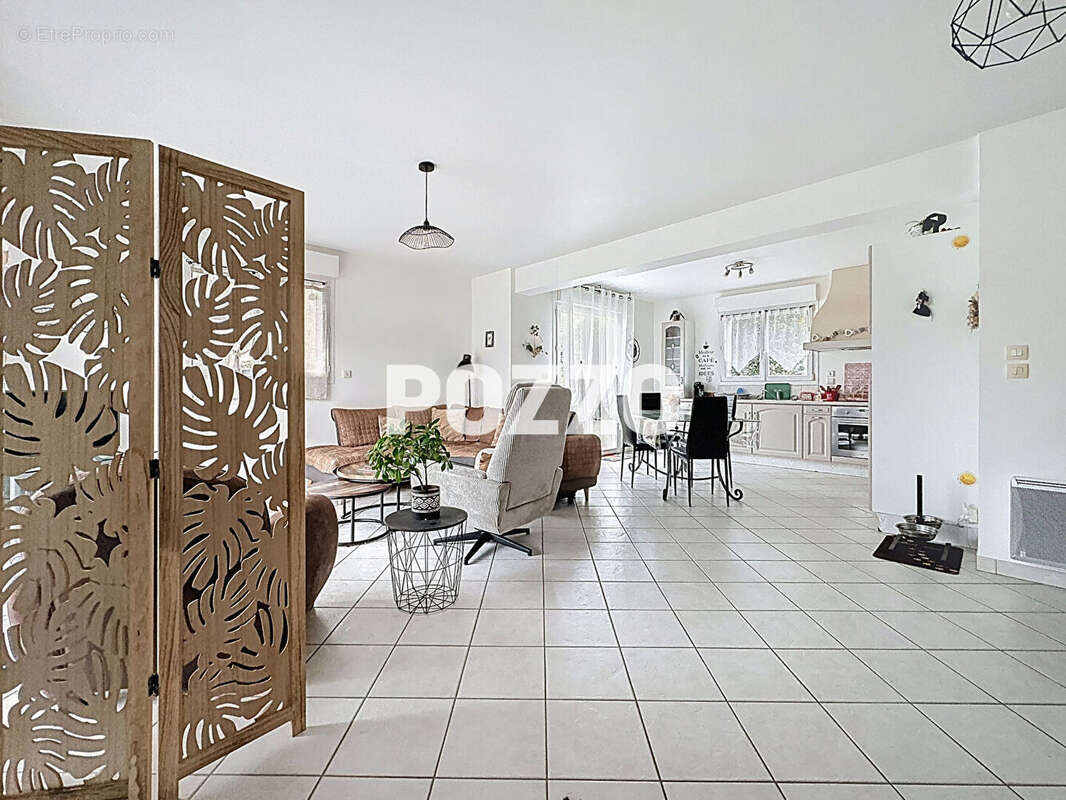 Maison à QUETTREVILLE-SUR-SIENNE