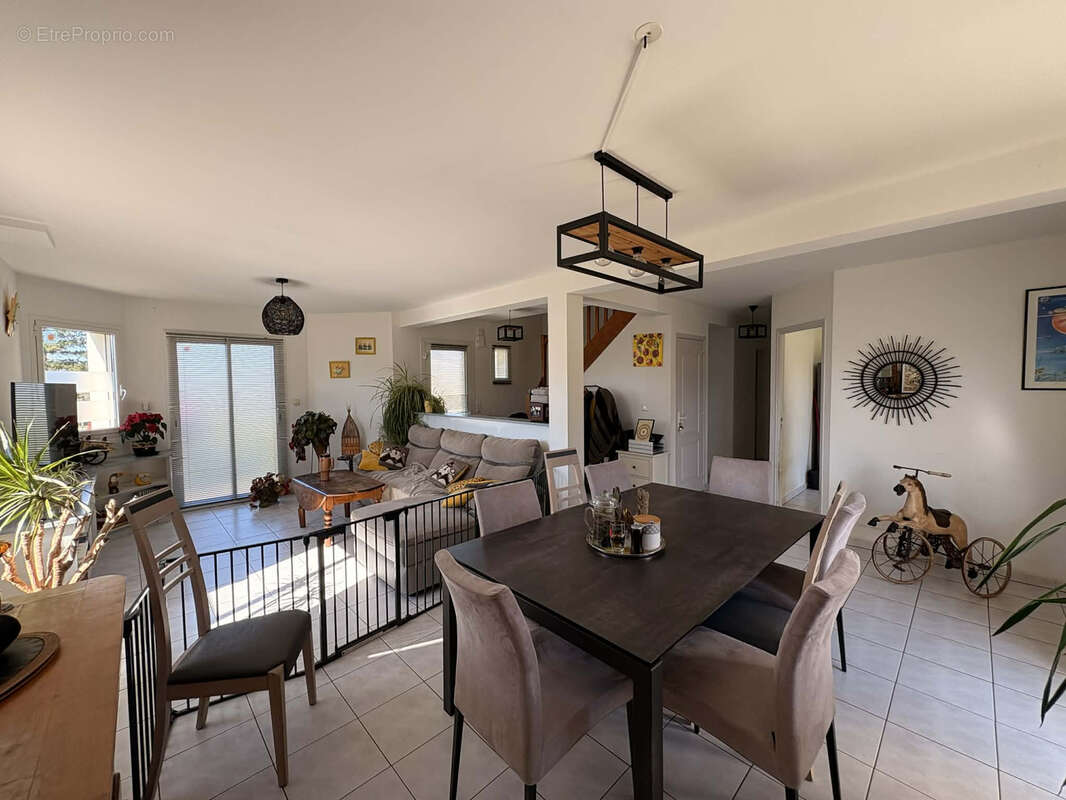 Maison 128m2 - 5 Pièces - CAMOEL - photo 2