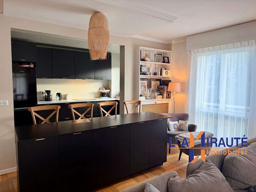 Appartement à MAISONS-LAFFITTE