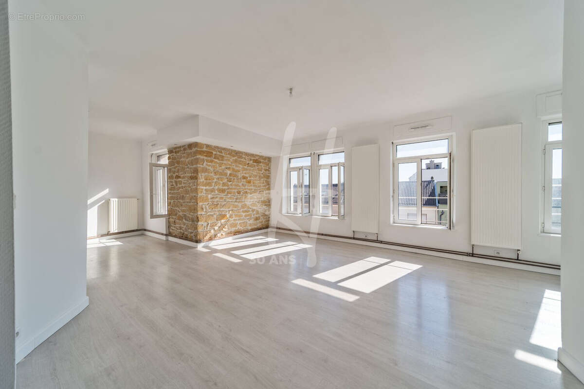 Appartement 108 m² à Talange  - photo 4