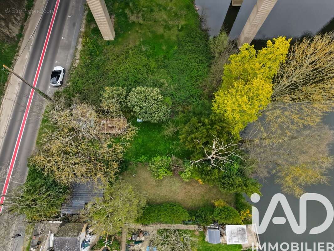 Photo 5 - Terrain à CHANGE