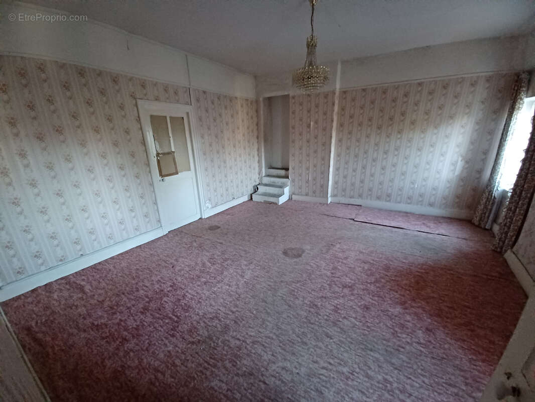 Maison à LA MARCHE