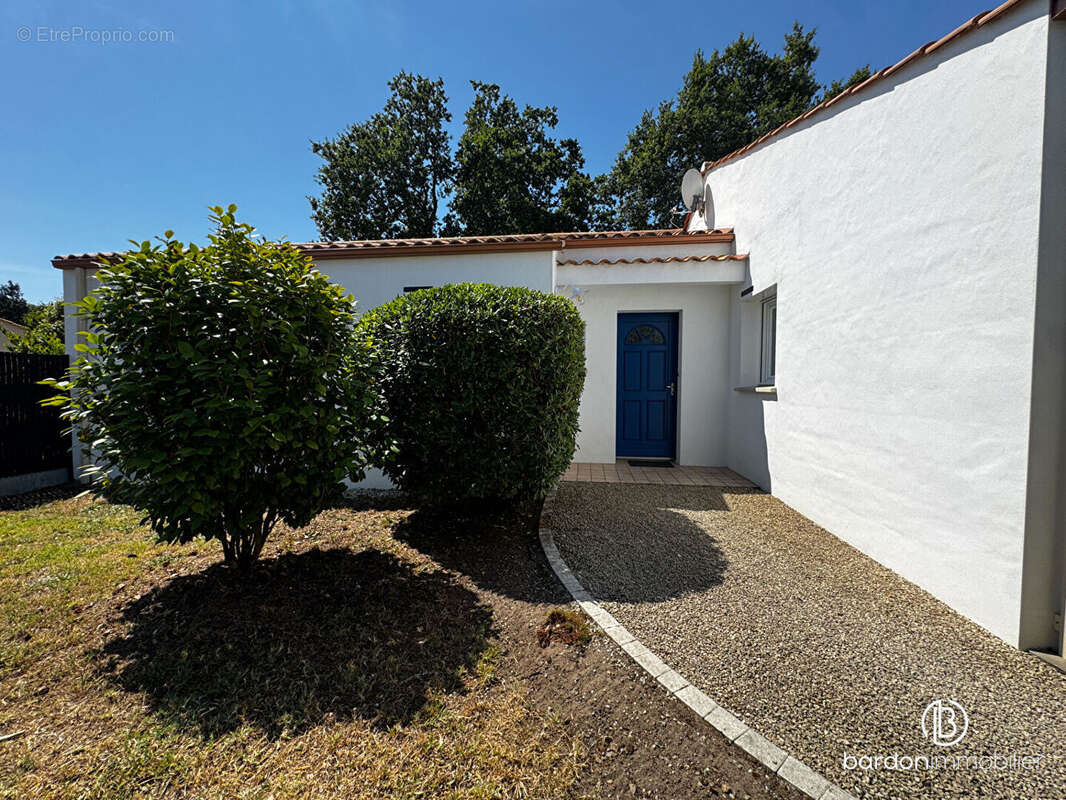 Maison 5 pièces - 95 m2 - Proche commodités Challans - photo 11