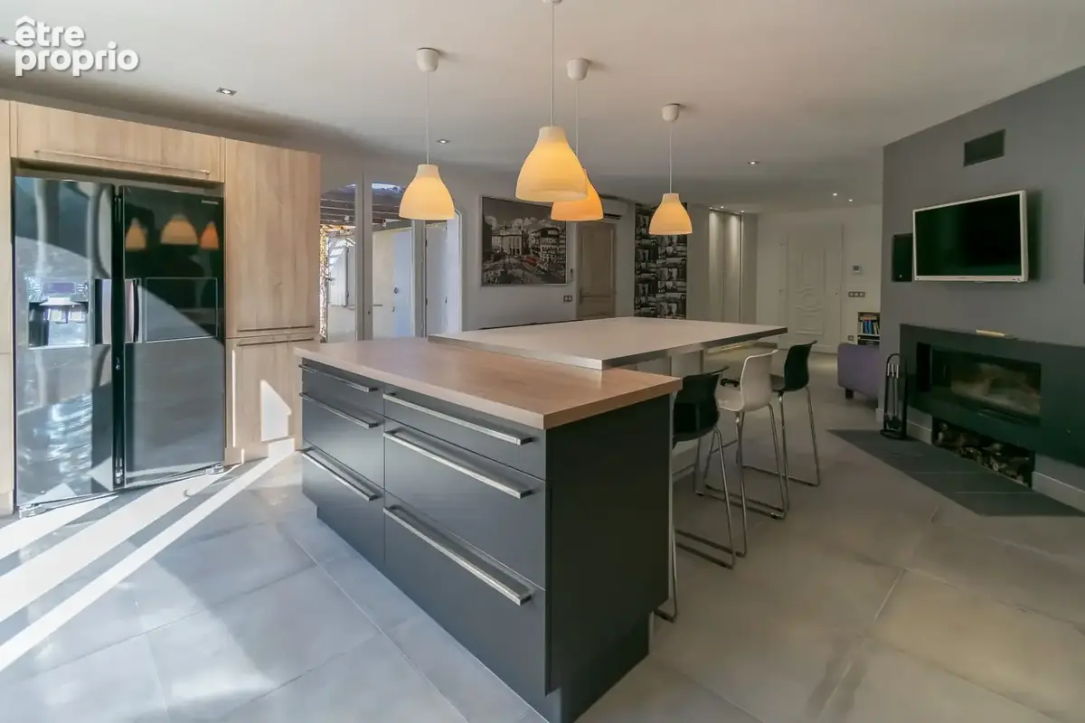 Maison familiale avec studio indépendant, piscine et grand terrain - photo 6