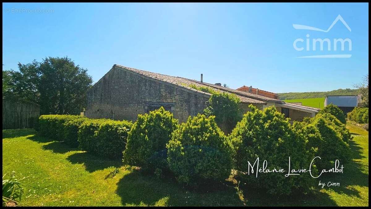 Maison à MIRAMBEAU