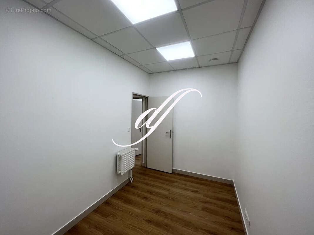 Commerce à PARIS-15E