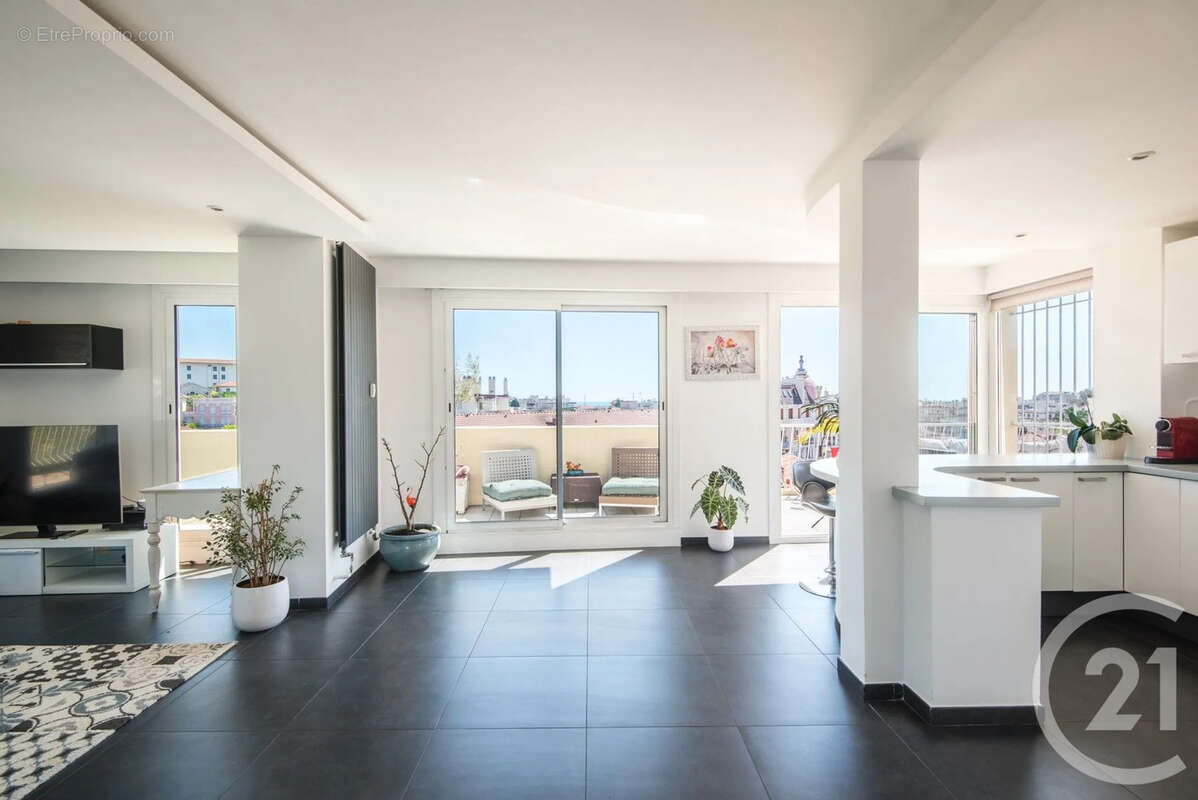 Appartement à NICE