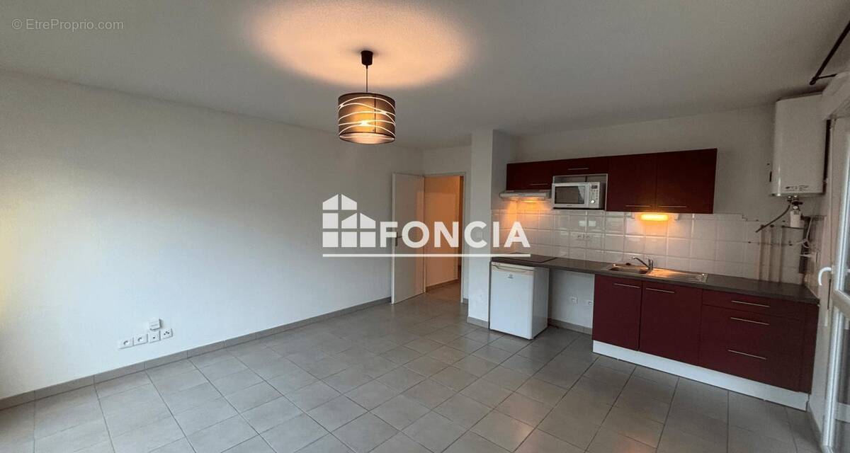 Appartement à AUZEVILLE-TOLOSANE