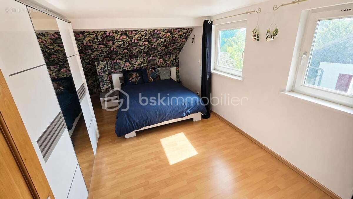 Maison individuelle de 116 m² sur un terrain de 497 m² avec piscine et garage - photo 13