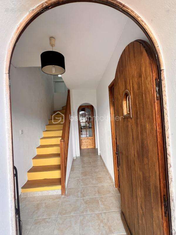 Maison à MAREST-SUR-MATZ