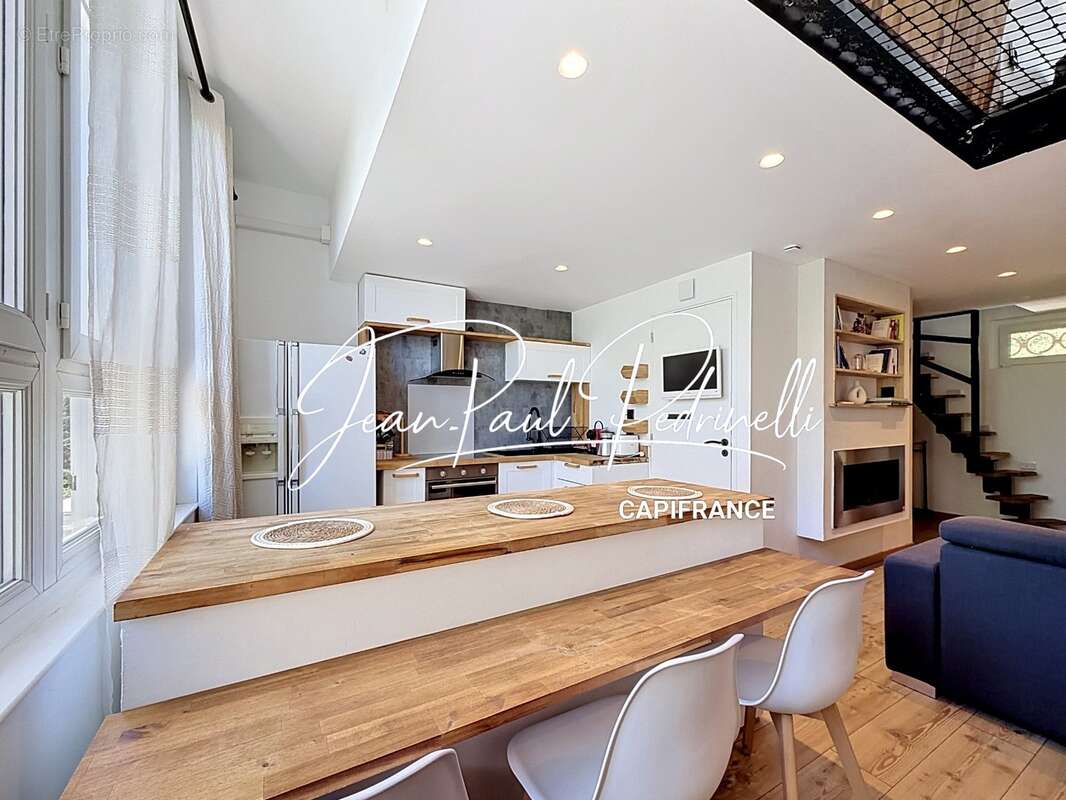 SAINT-RAPHAËL, Duplex 3 pièces 59 m² total,  meublé et équipé,  parking privatif et climatisation - DPE C - photo 33