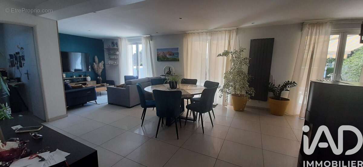 Photo 3 - Maison à ANGERVILLE-LA-CAMPAGNE
