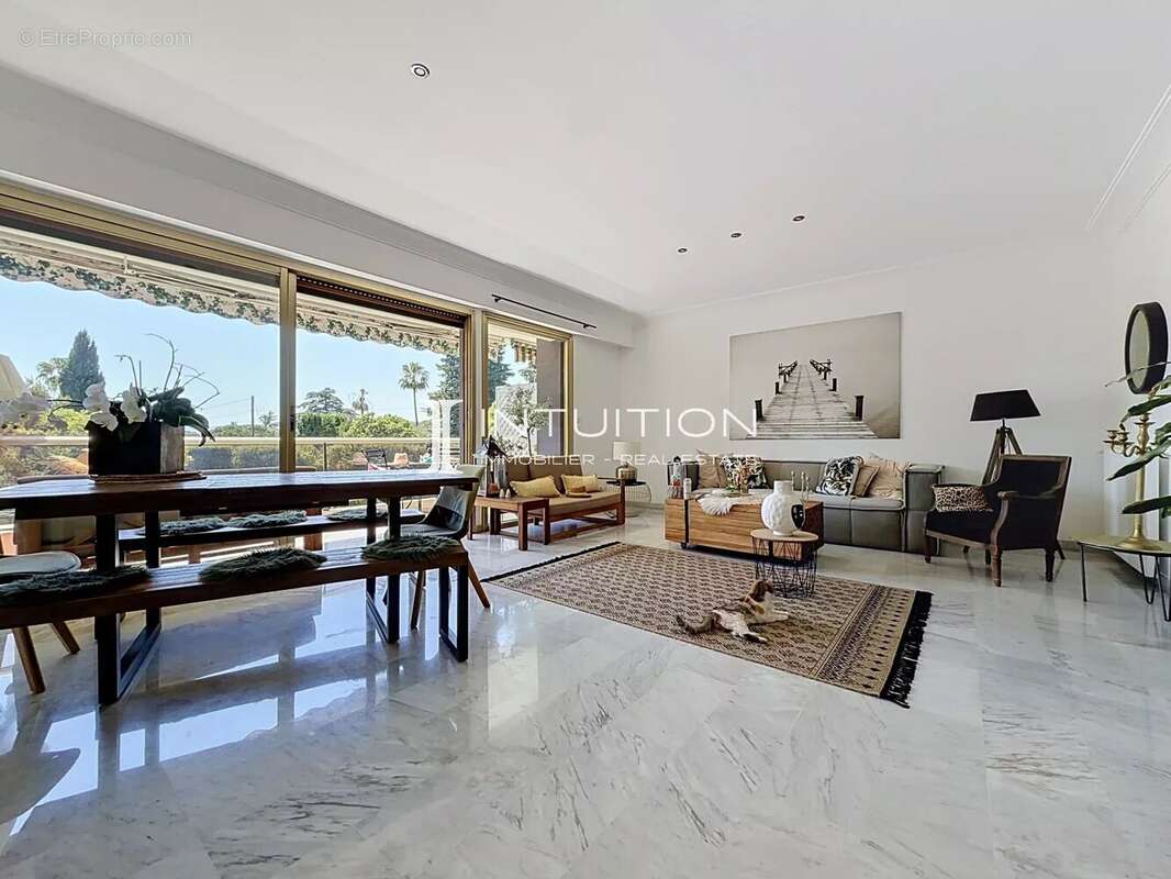 Cannes - Bénéfiat : Appartement 4 pièces traversant avec terrasses - photo 4