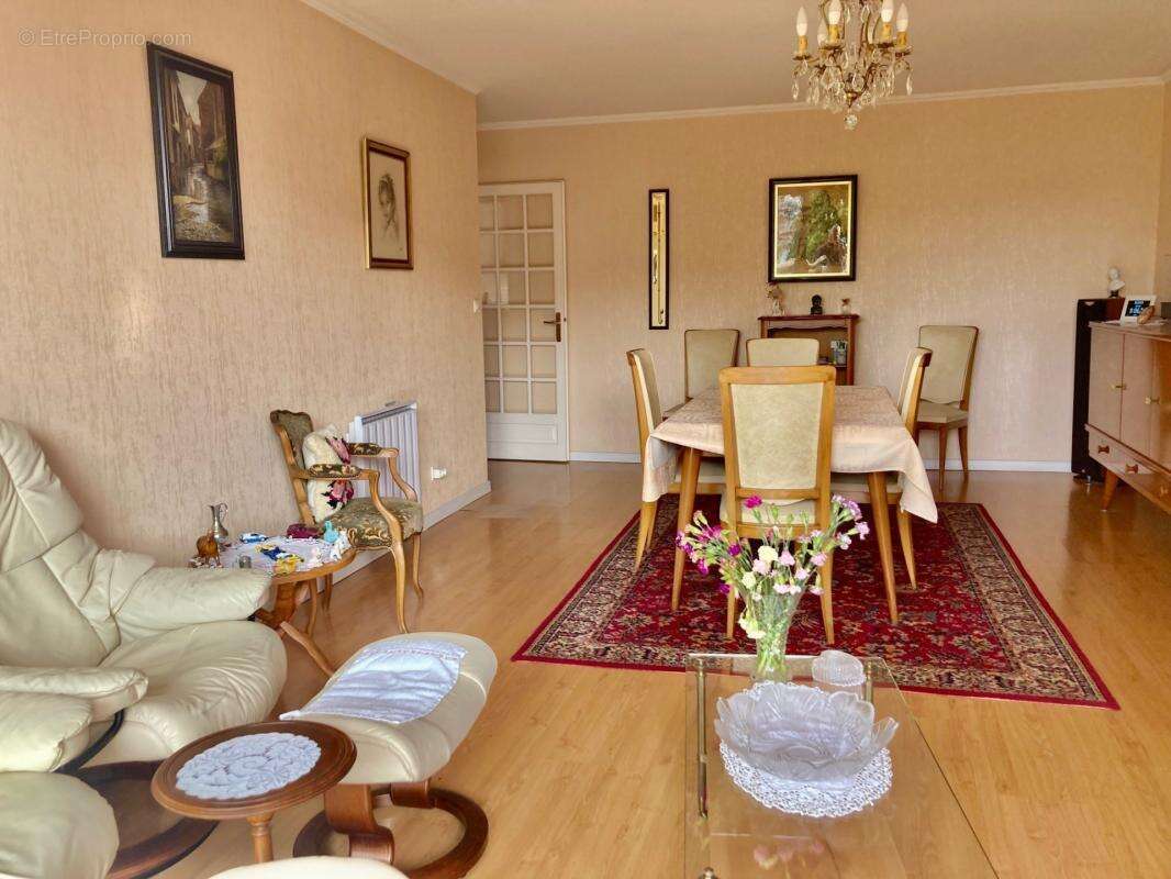 Appartement à CROIX