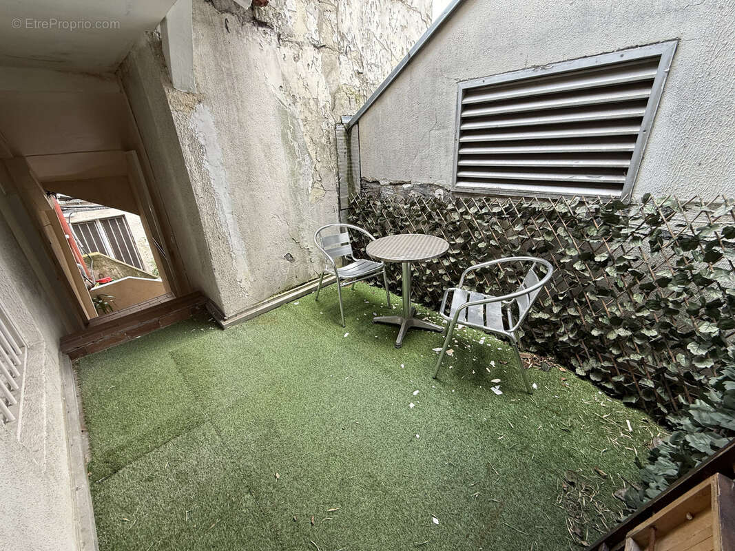 Appartement à PARIS-11E