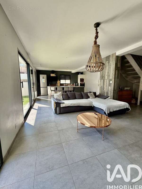 Maison 109 m² à Florensac  - photo 3