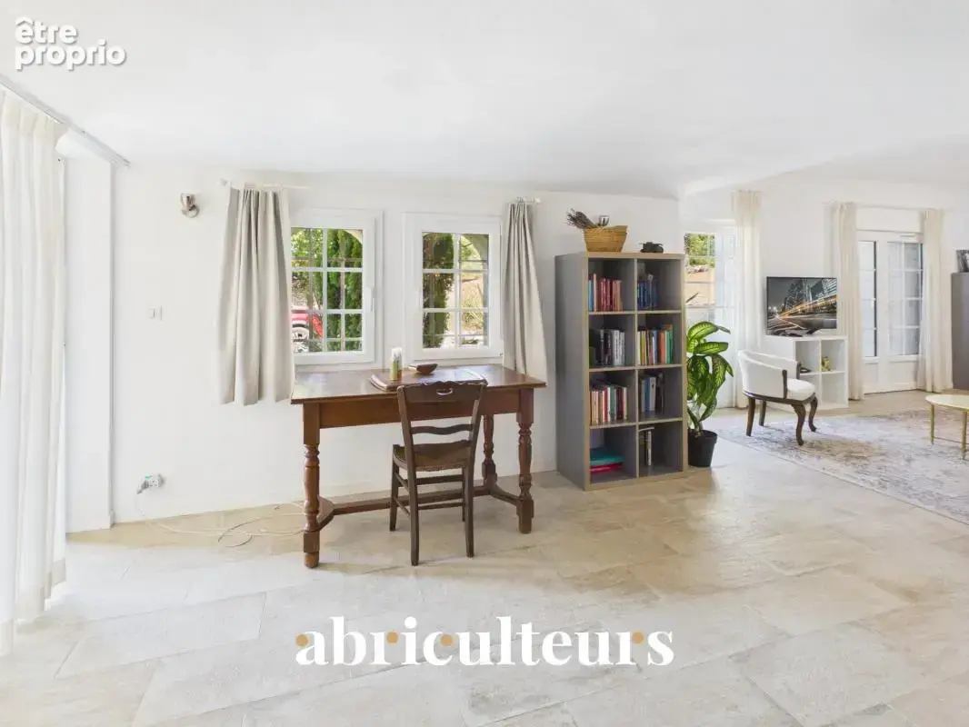 Peymeinade – Bastide provençale de 345 m² avec vue panoramique - photo 22