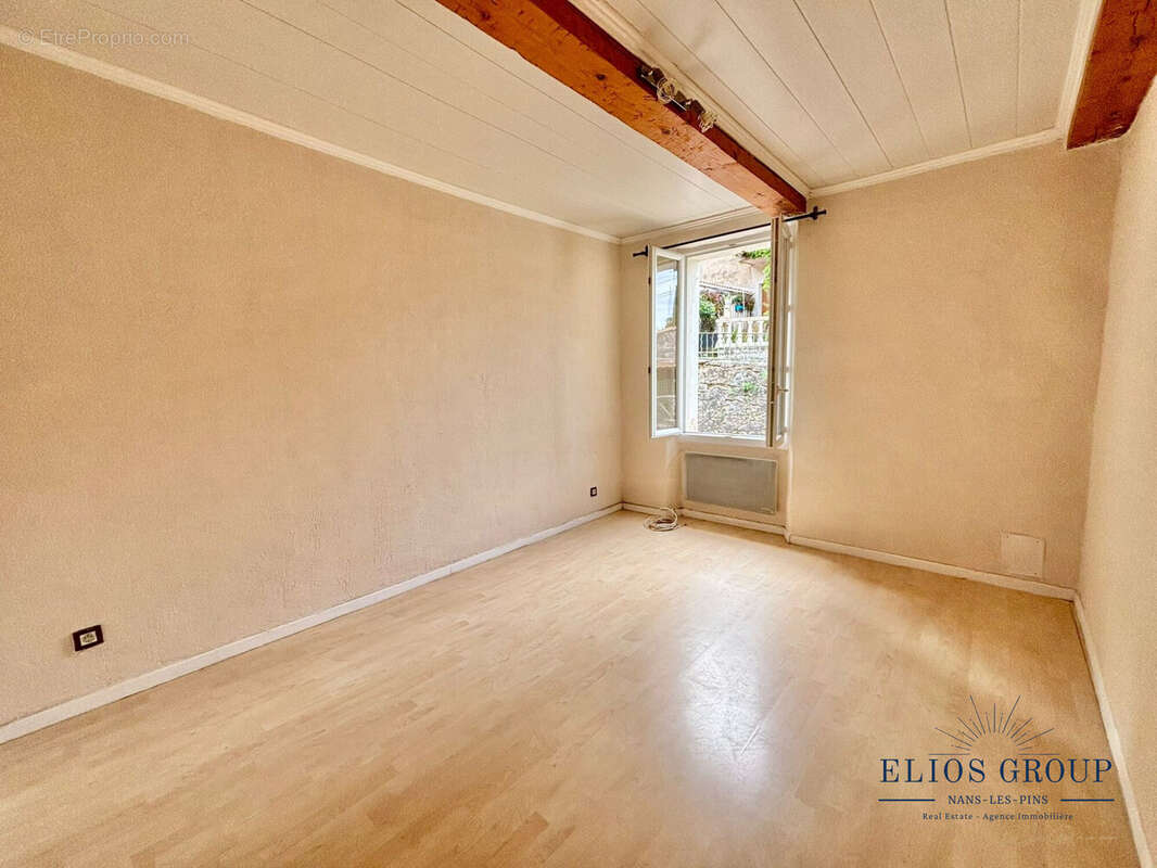 Maison à SAINT-MAXIMIN-LA-SAINTE-BAUME