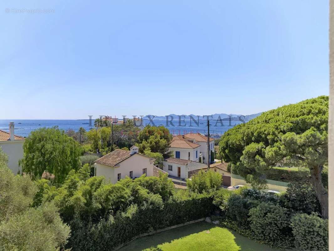 Maison à ANTIBES