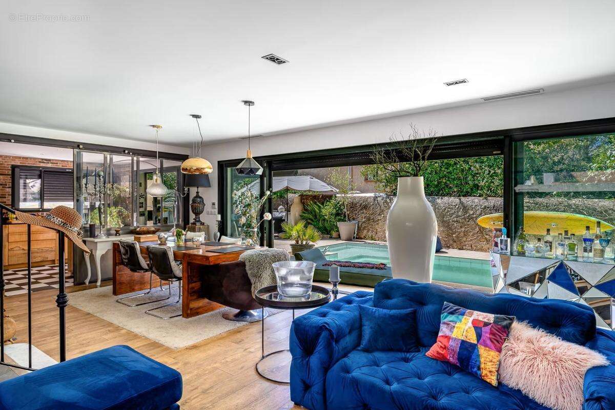 Villa contemporaine avec piscine - photo 4