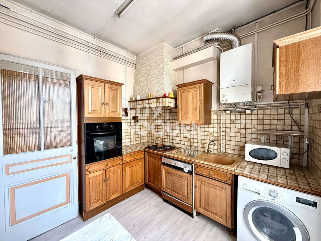 Appartement à LYON-1E