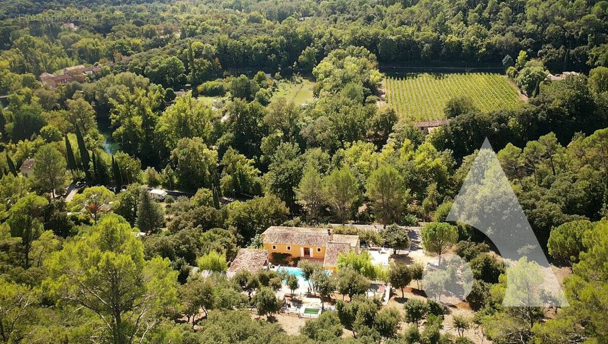 Maison à LORGUES