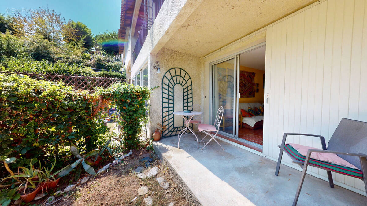 Appartement à VILLENEUVE-LOUBET
