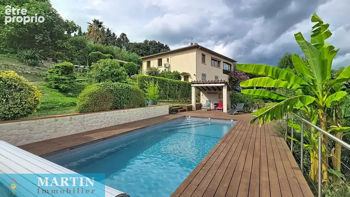 CÉRET   Villa traditionnelle avec vue, piscine et grand terrain - photo 38