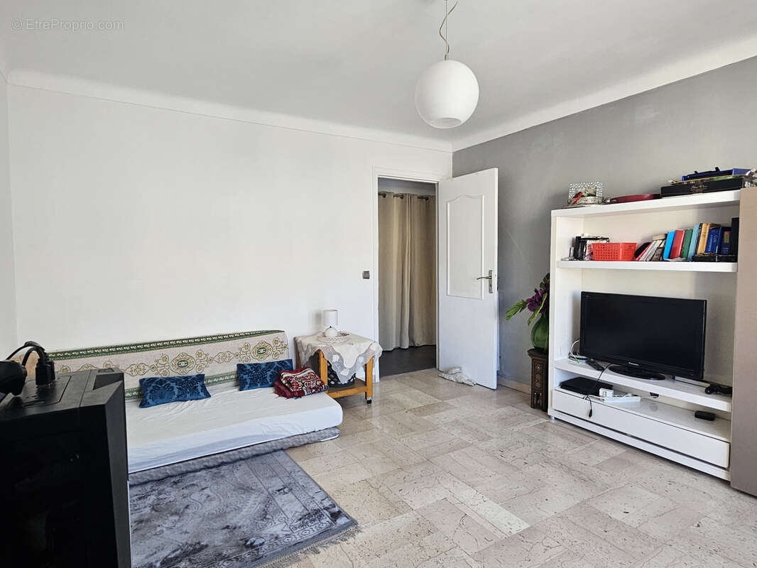 Appartement à VENCE